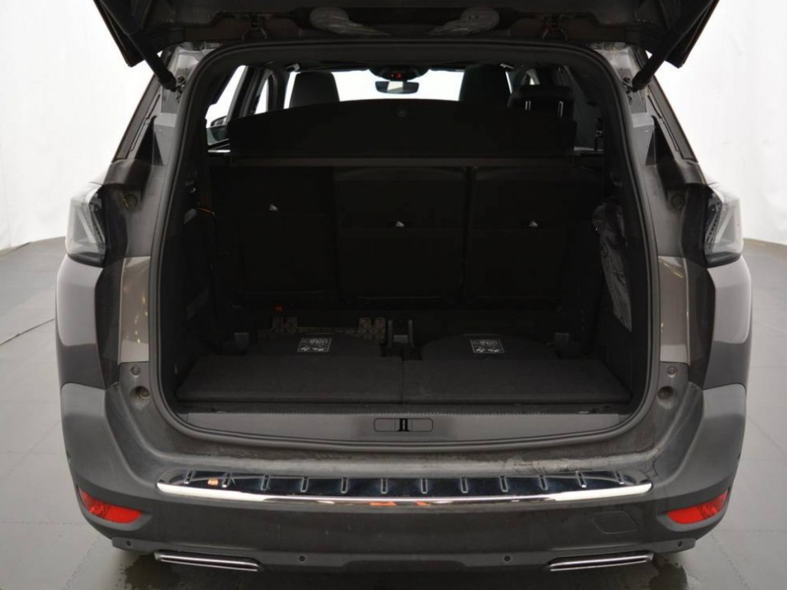 PEUGEOT - 5008 - #181685 - 13