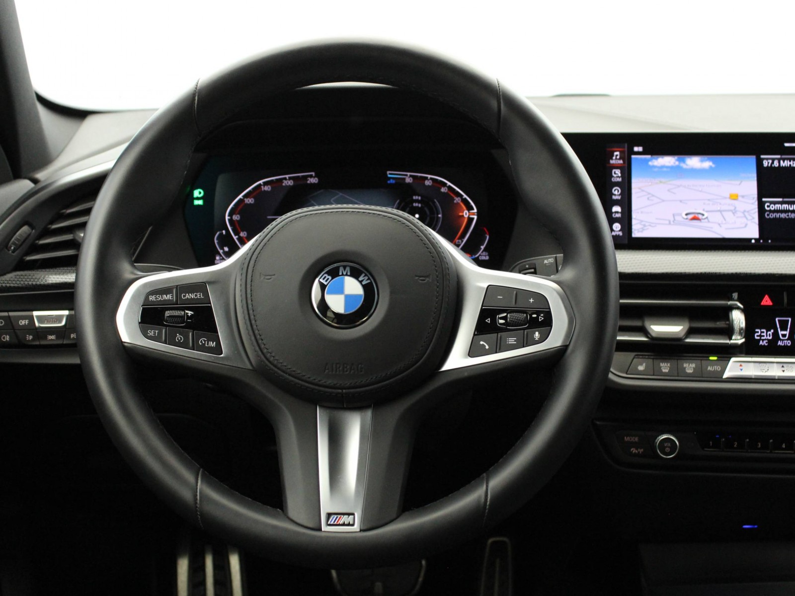 BMW - SERIE 1 F40 - #182523 - 10