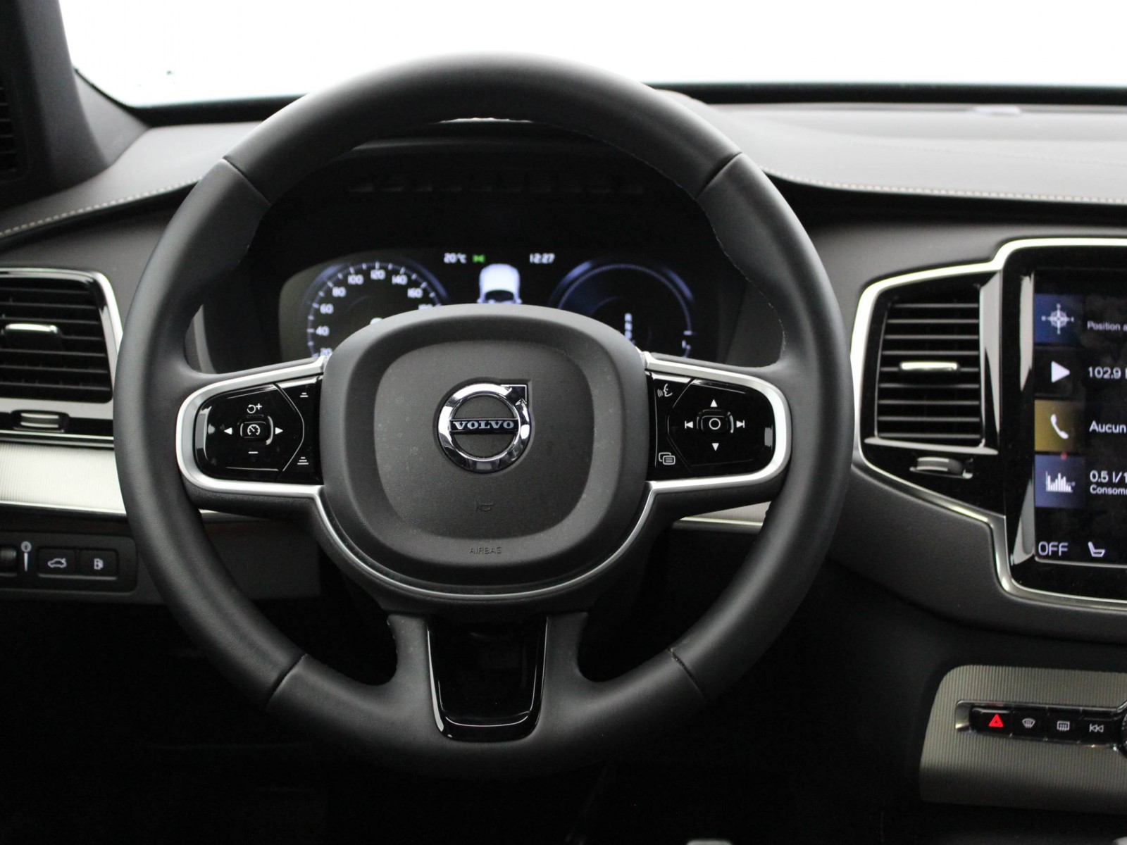 VOLVO - XC90 - #183330 - 10
