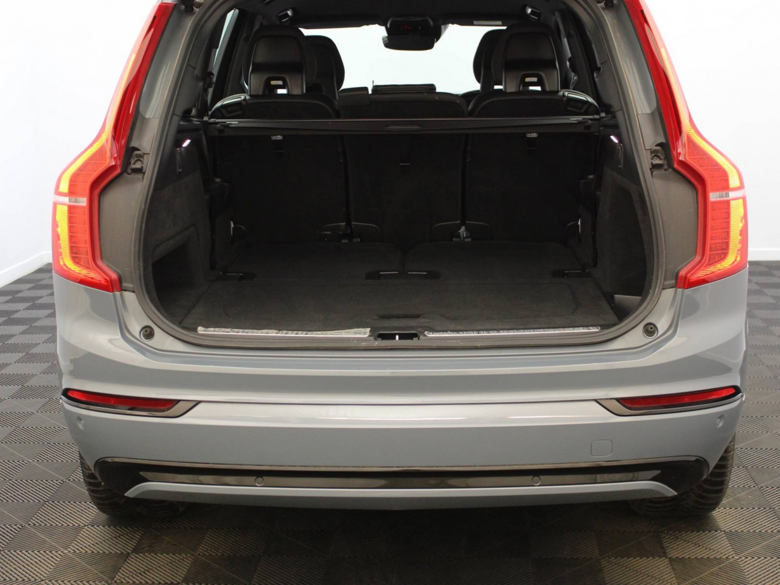 VOLVO - XC90 - #183330 - 28