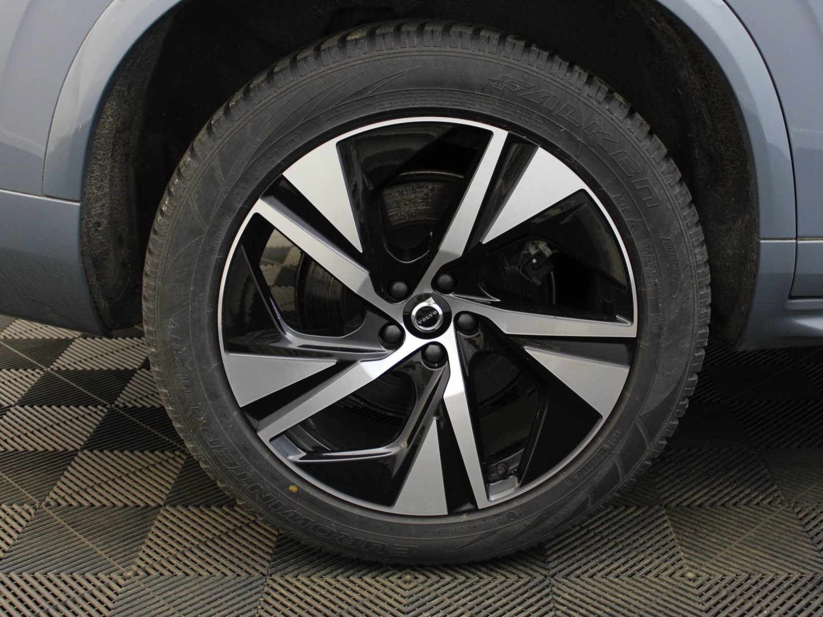VOLVO - XC90 - #183329 - 6