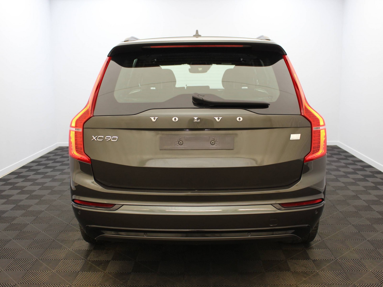 VOLVO - XC90 - #183282 - 5