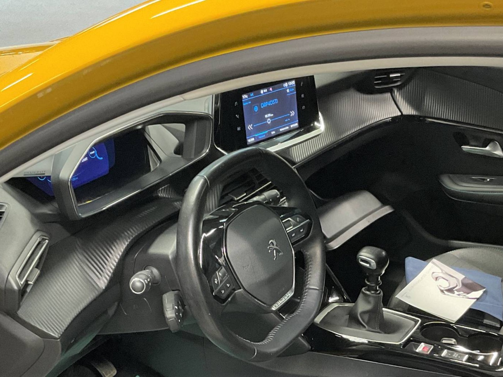 PEUGEOT - 208 - #183936 - 6