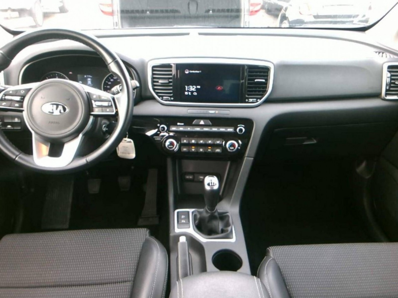 KIA - SPORTAGE - #184007 - 10