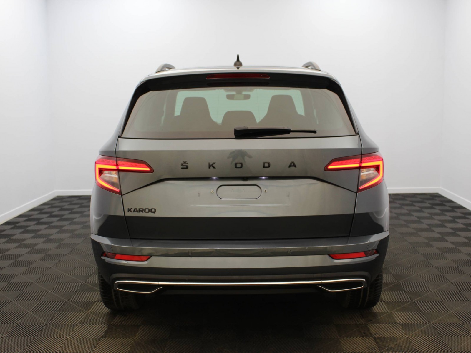 SKODA - KAROQ - #183103 - 5