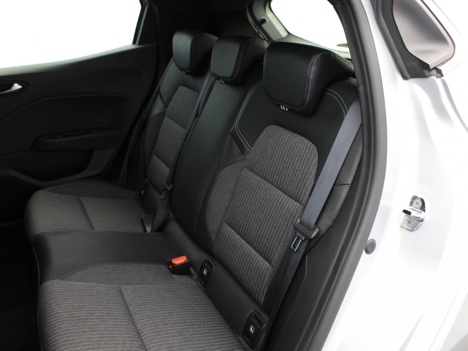 RENAULT - CLIO V - #183295 - 8