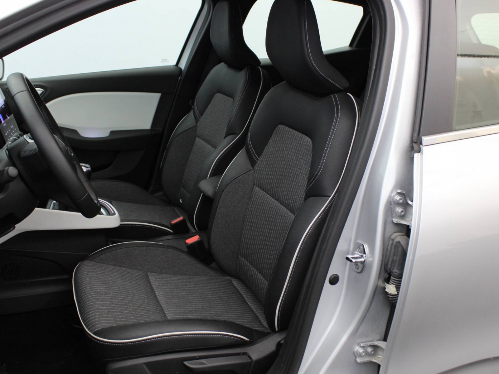 RENAULT - CLIO V - #183299 - 7