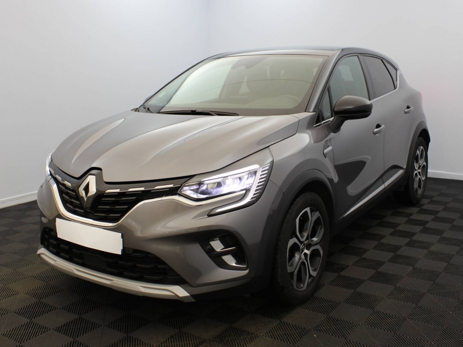 RENAULT - CAPTUR - #183305 - 15