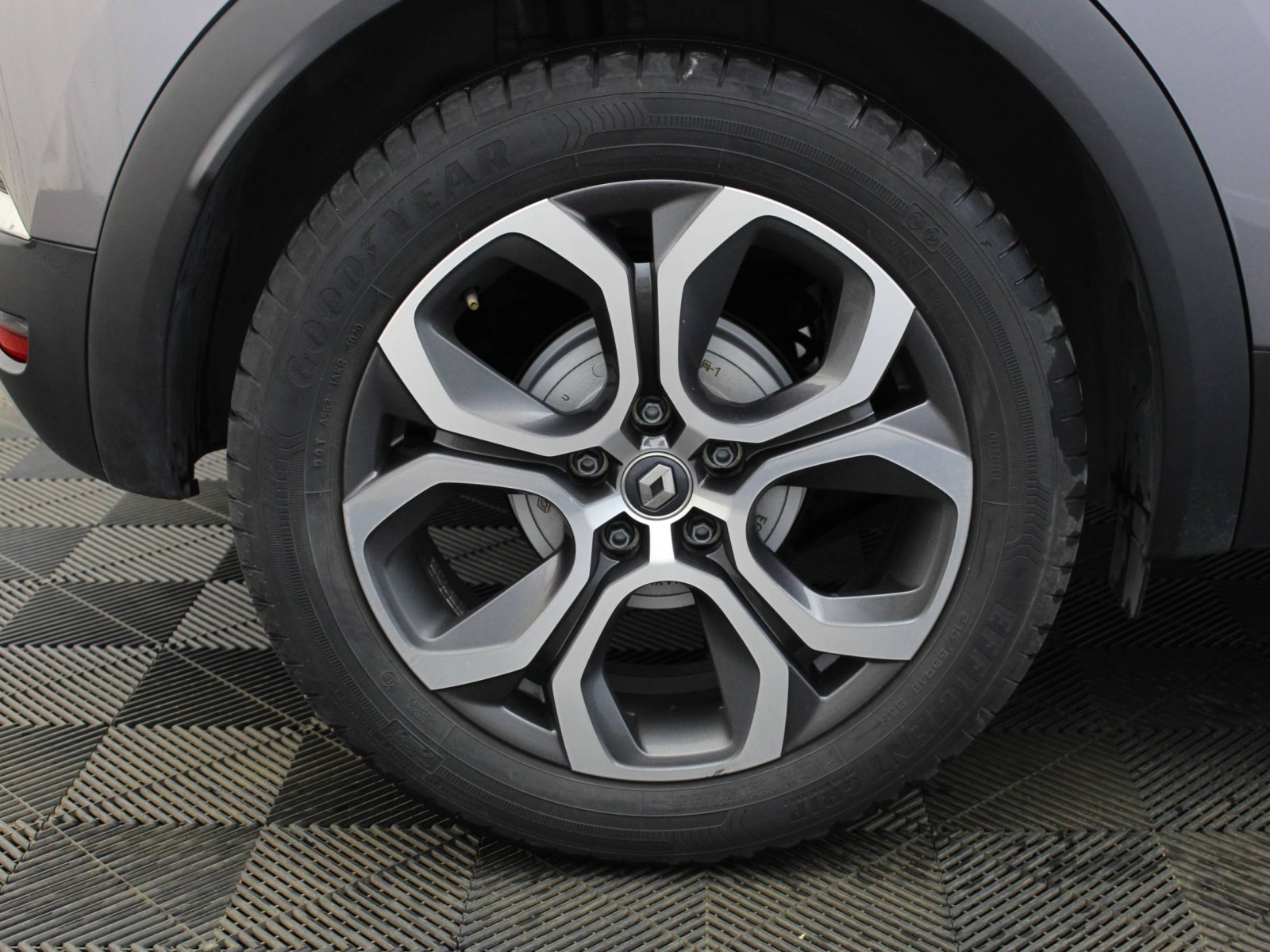 RENAULT - CAPTUR - #183305 - 6