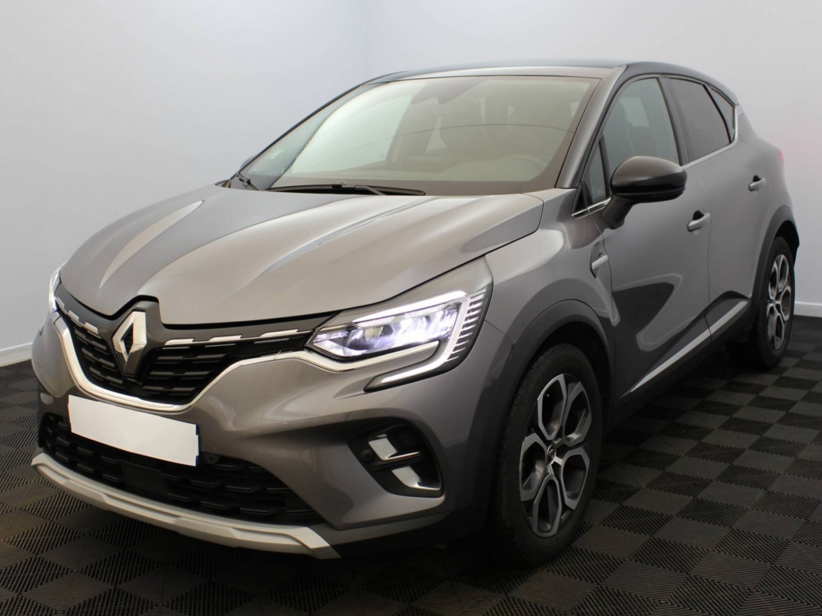 RENAULT - CAPTUR - #183302 - 15