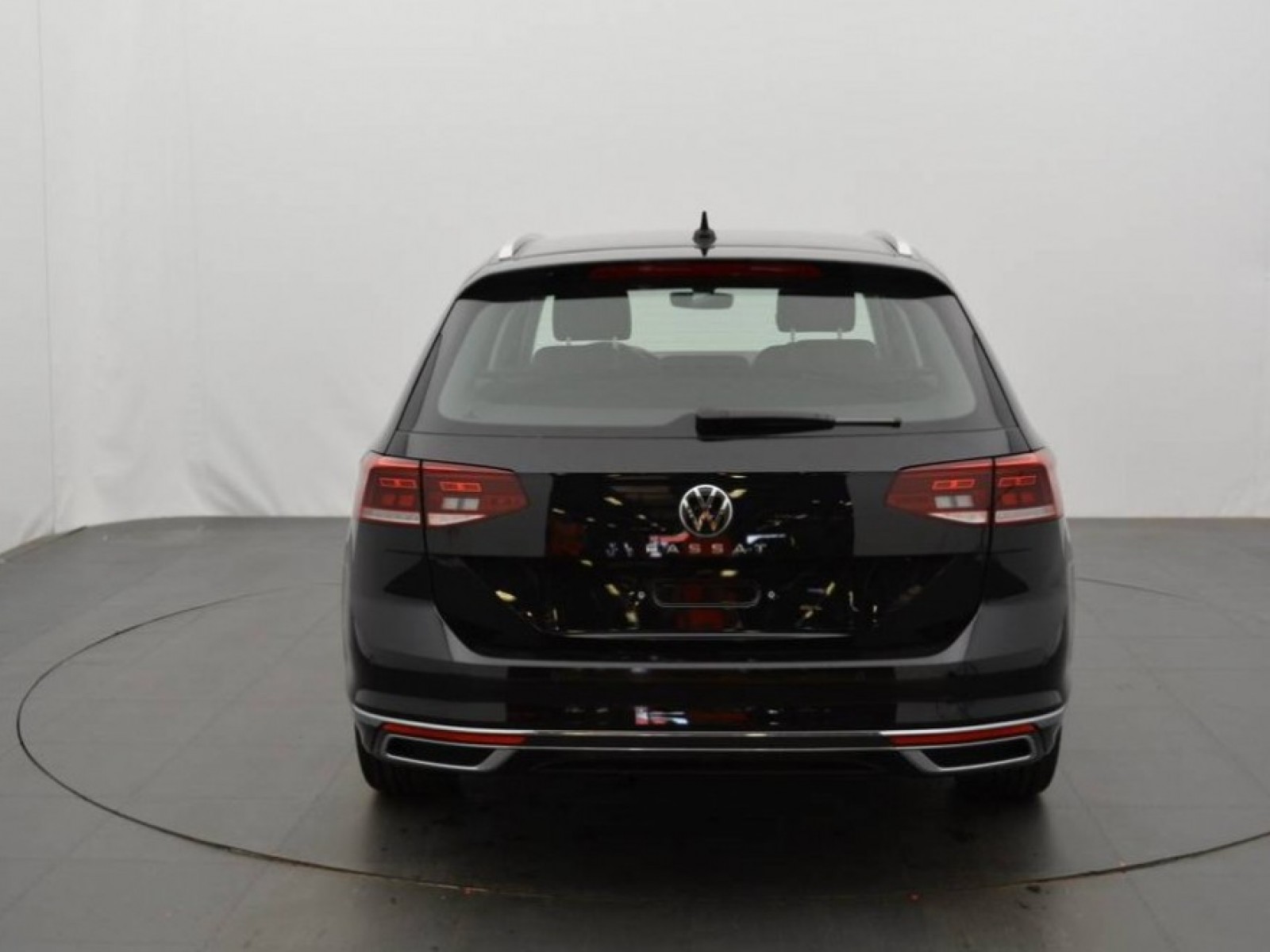 VOLKSWAGEN - PASSAT SW - #178873 - 19