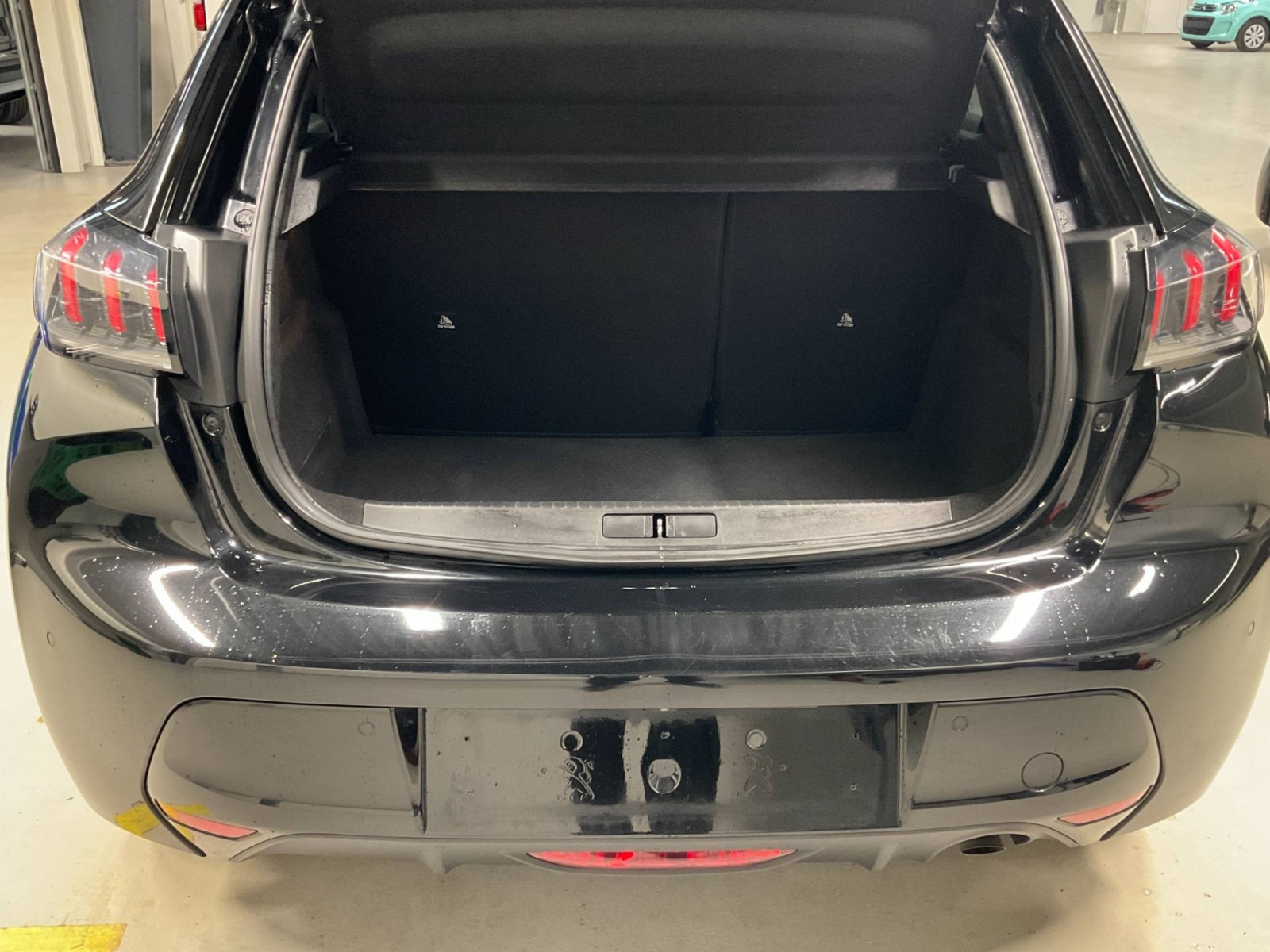 PEUGEOT - 208 - #183995 - 22