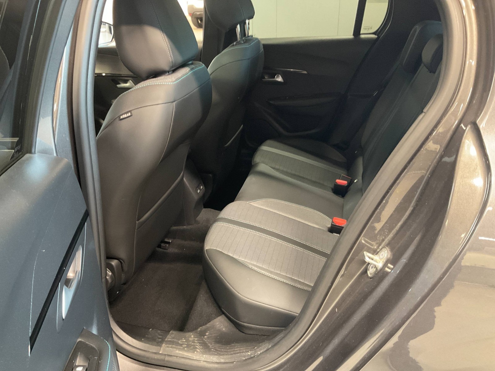 PEUGEOT - 208 - #184023 - 7