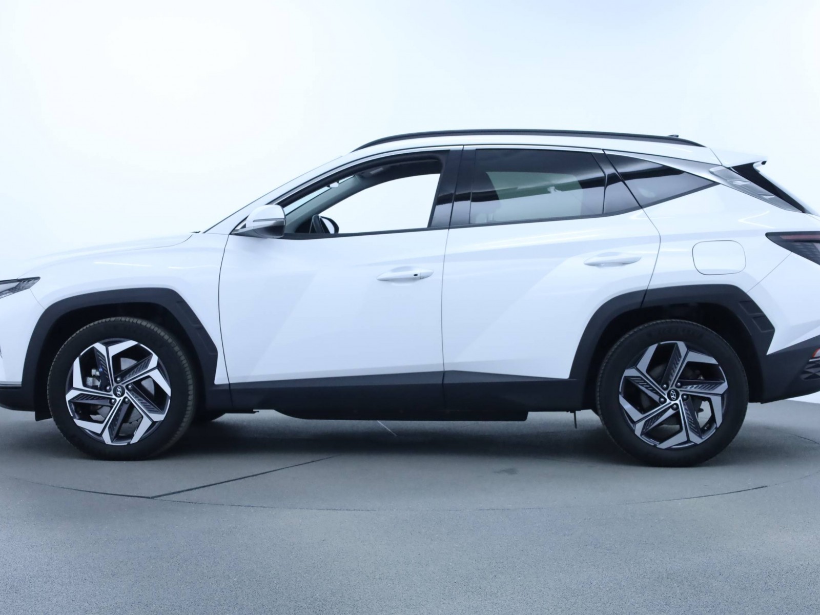 HYUNDAI - TUCSON - #184037 - 14