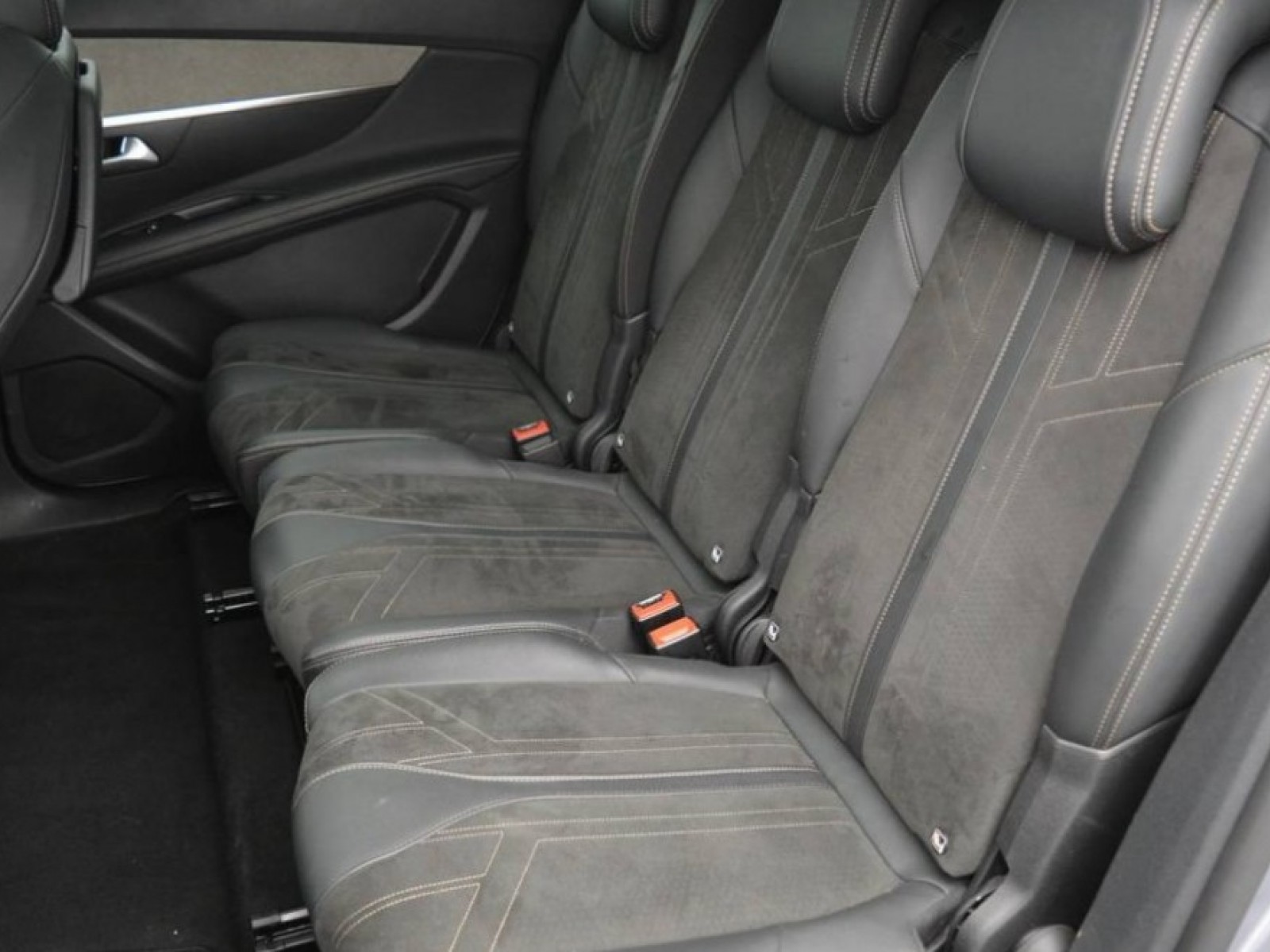 PEUGEOT - 5008 - #181672 - 24