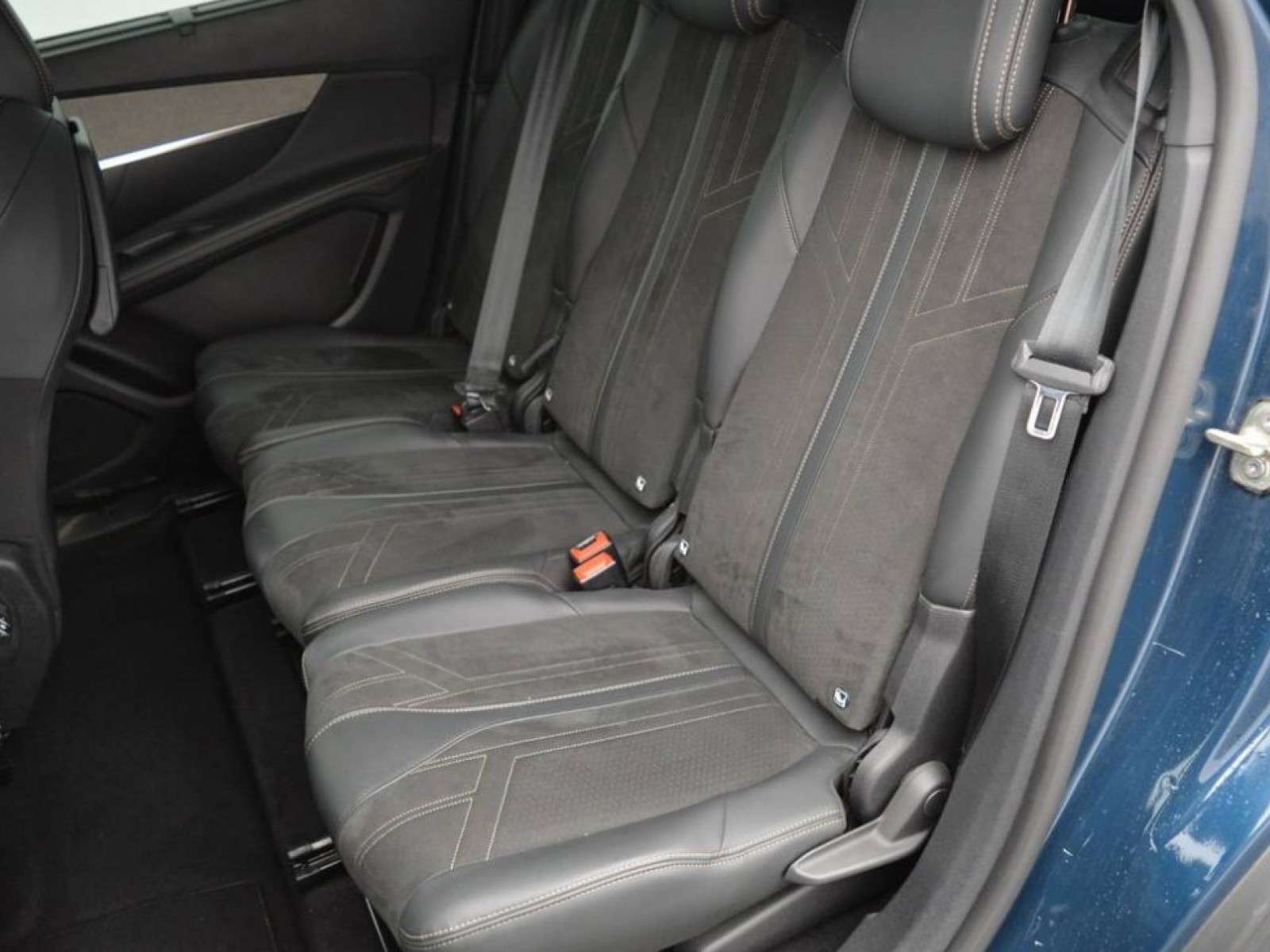 PEUGEOT - 5008 - #181677 - 8