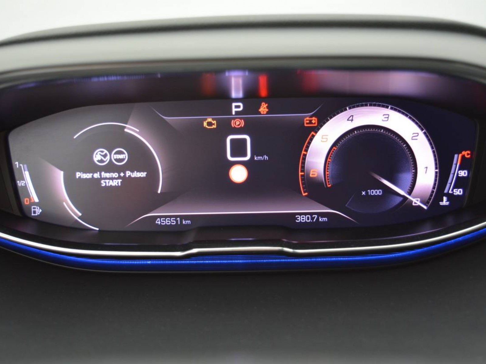 PEUGEOT - 5008 - #181680 - 12