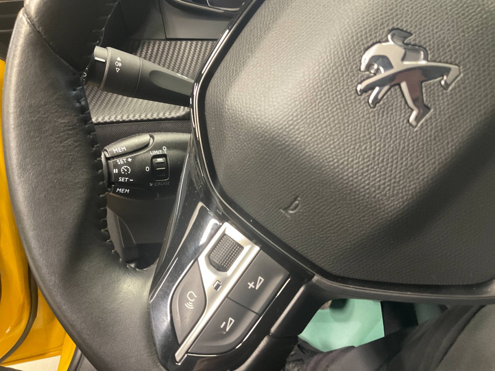 PEUGEOT - 208 - #184033 - 8