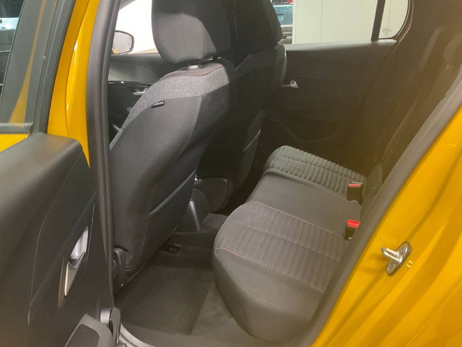 PEUGEOT - 208 - #184033 - 23