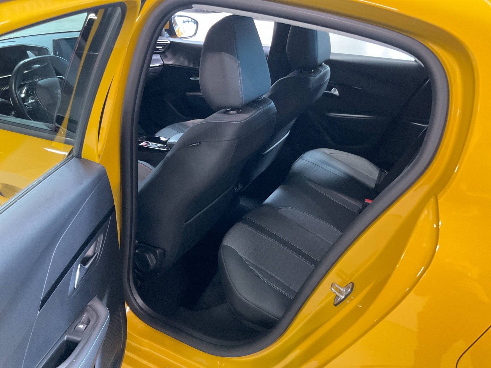 PEUGEOT - 208 - #184020 - 7