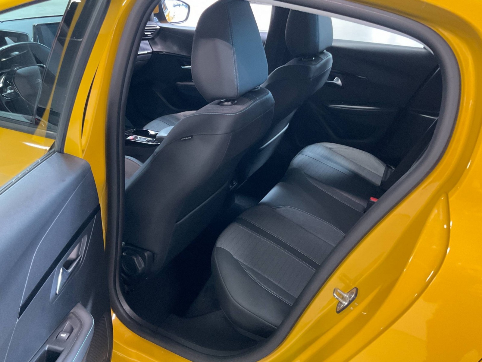 PEUGEOT - 208 - #184020 - 22