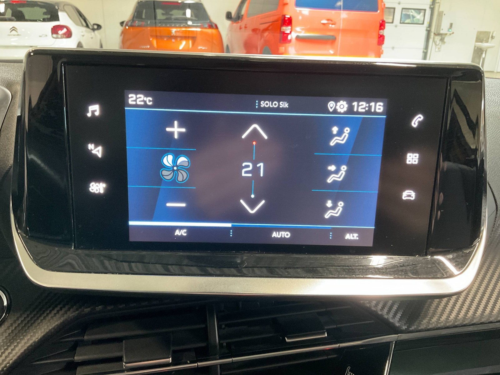 PEUGEOT - 208 - #184020 - 14