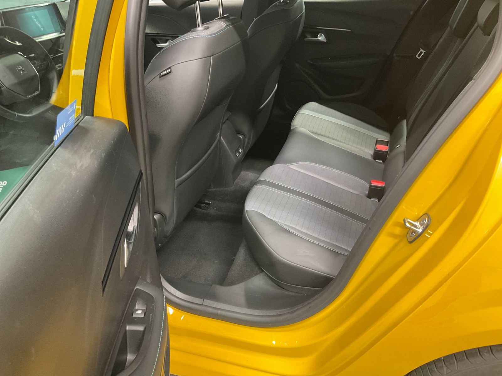 PEUGEOT - 208 - #184024 - 7
