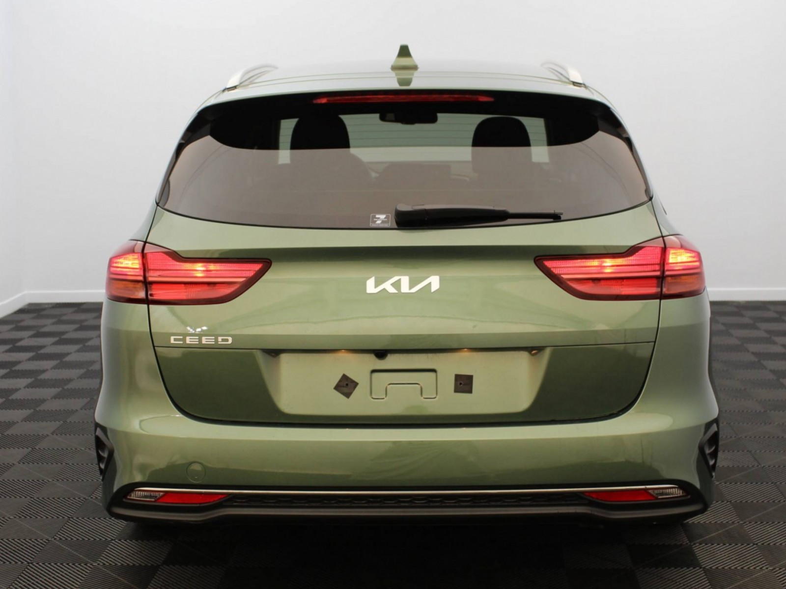 KIA - CEED SW - #181662 - 25