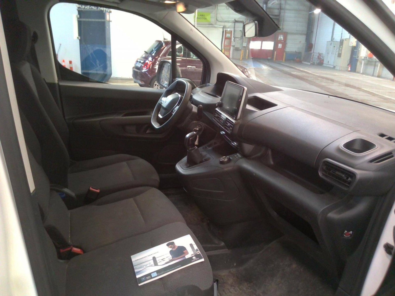 PEUGEOT - PARTNER FOURGON - #184107 - 1