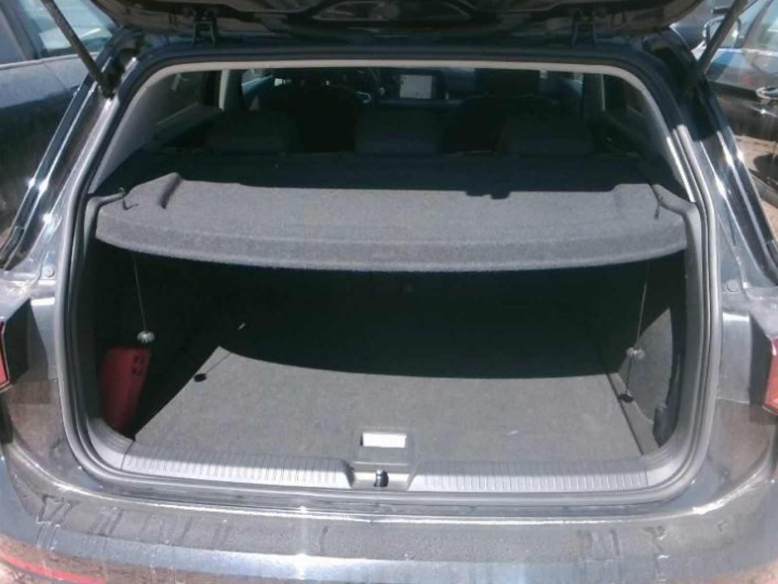 VOLKSWAGEN - GOLF - #184108 - 14