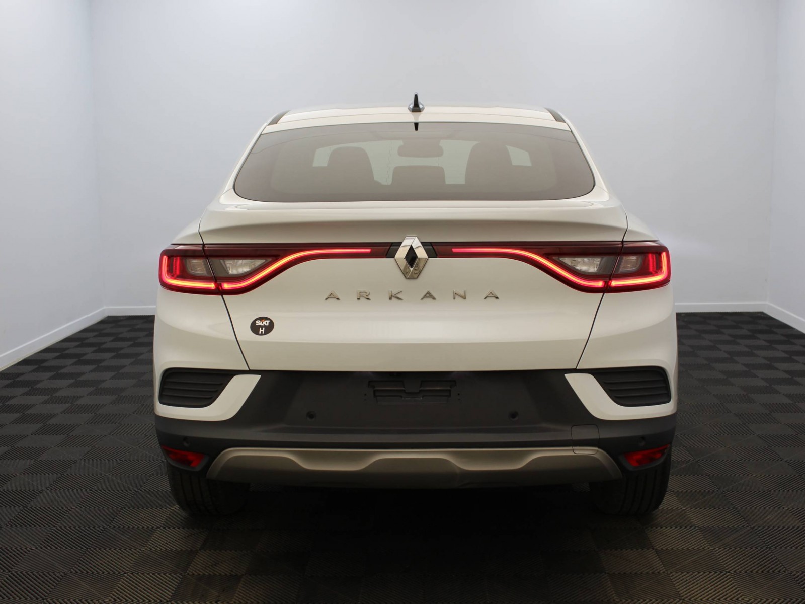 RENAULT - ARKANA - #183730 - 5