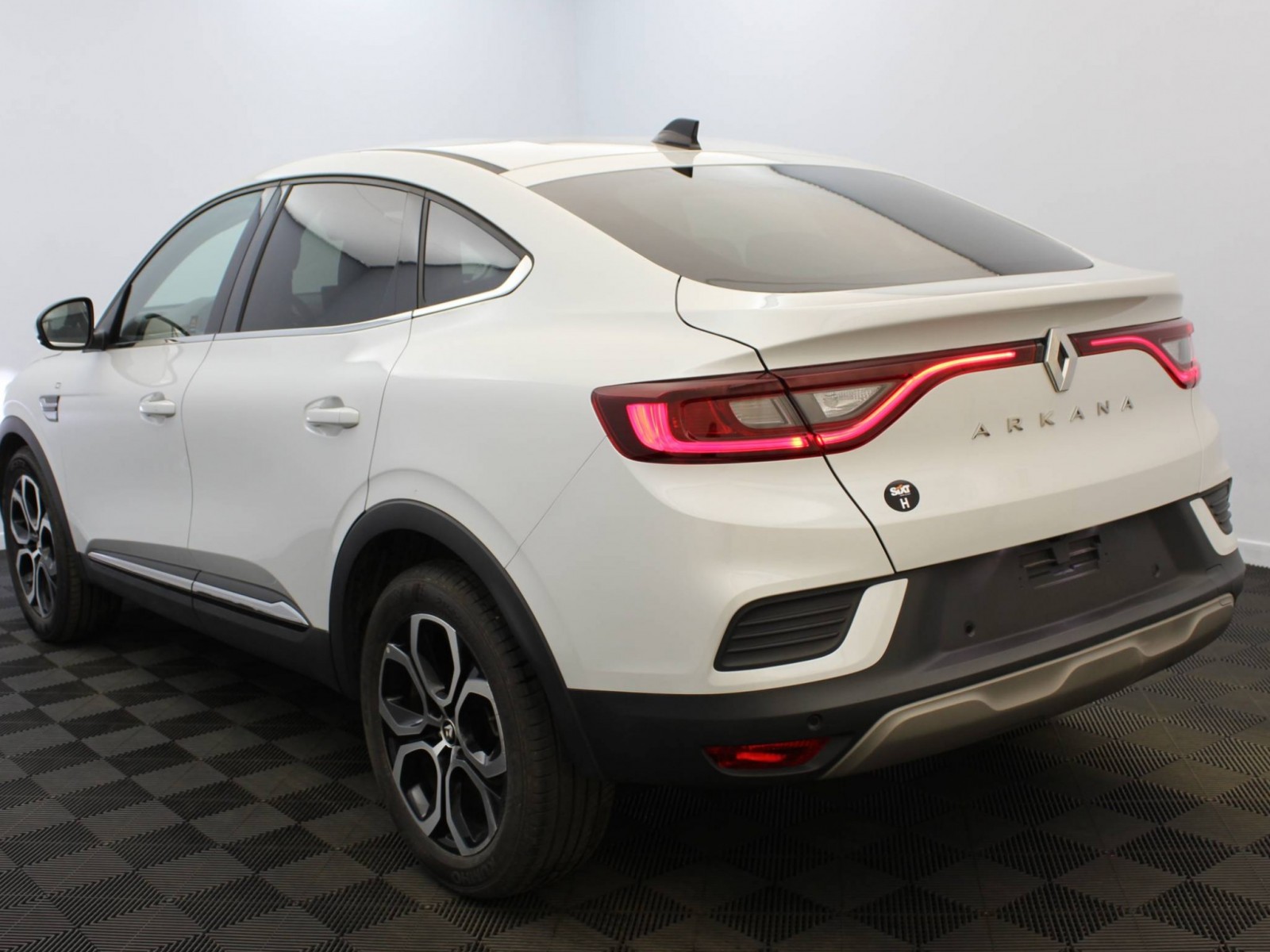 RENAULT - ARKANA - #183730 - 17
