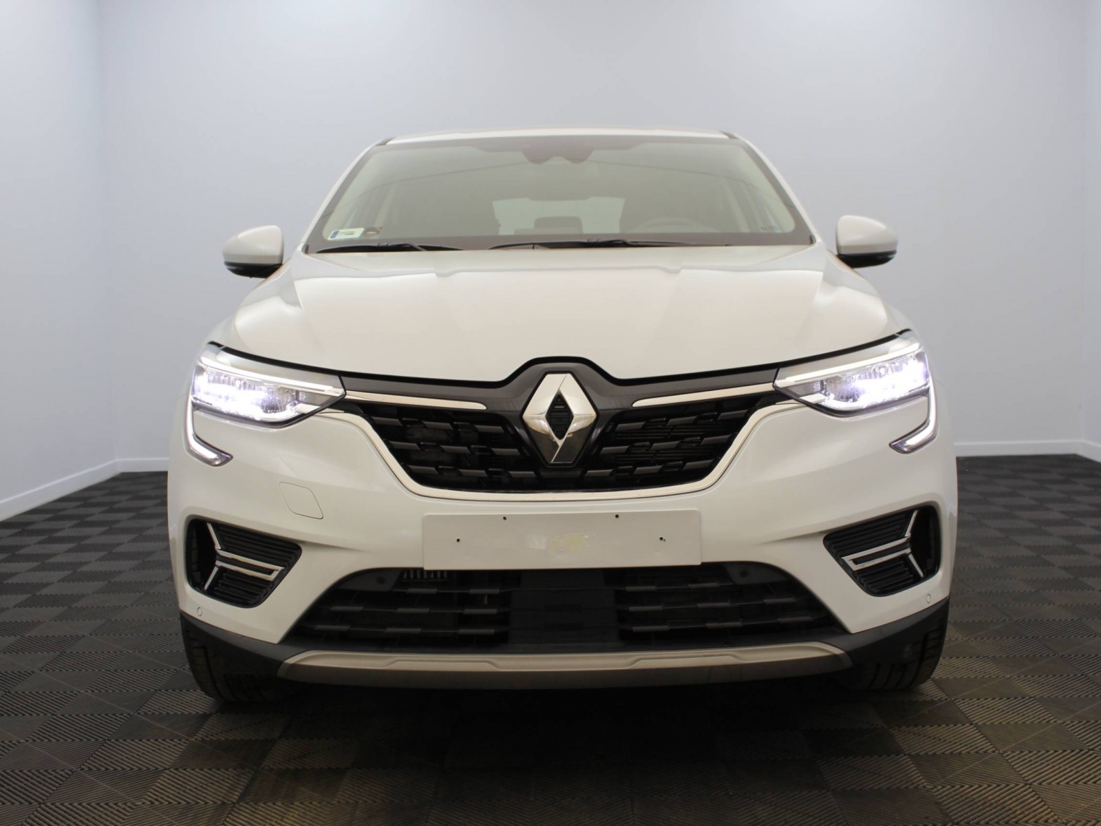 RENAULT - ARKANA - #183730 - 4