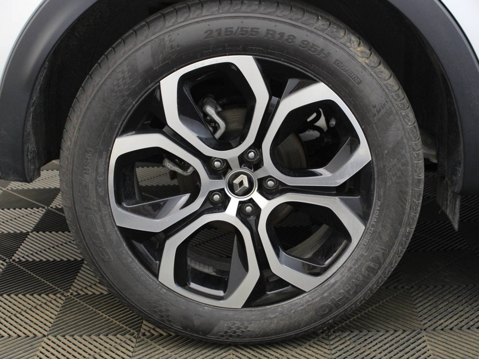 RENAULT - ARKANA - #183730 - 21