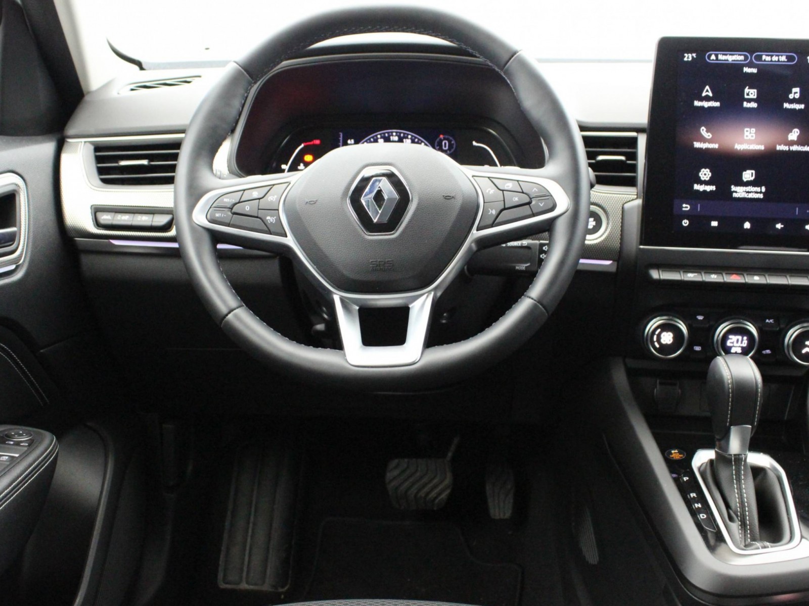 RENAULT - ARKANA - #183730 - 24