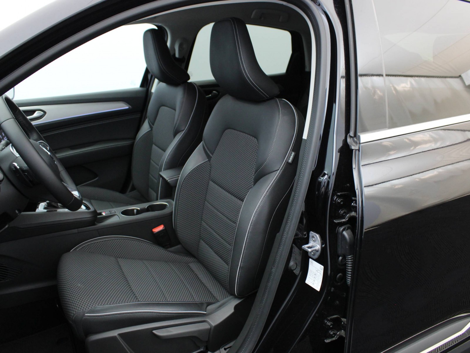 RENAULT - ARKANA - #183894 - 7