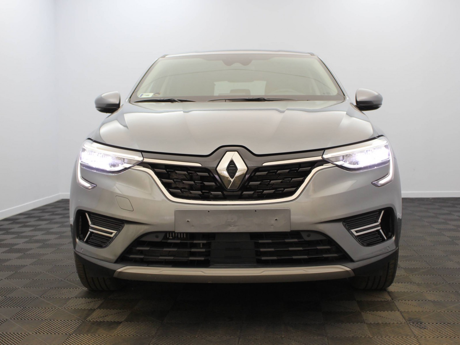 RENAULT - ARKANA - #183892 - 4