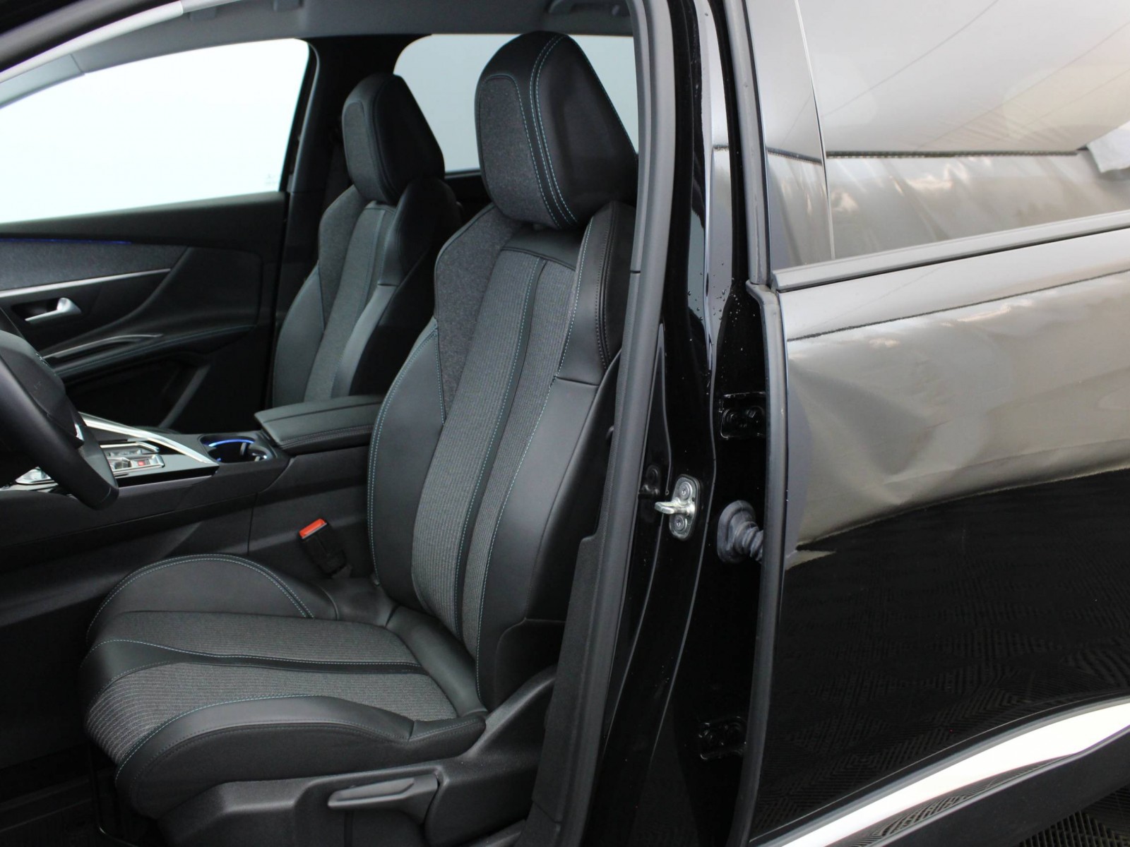 PEUGEOT - 5008 - #183358 - 7