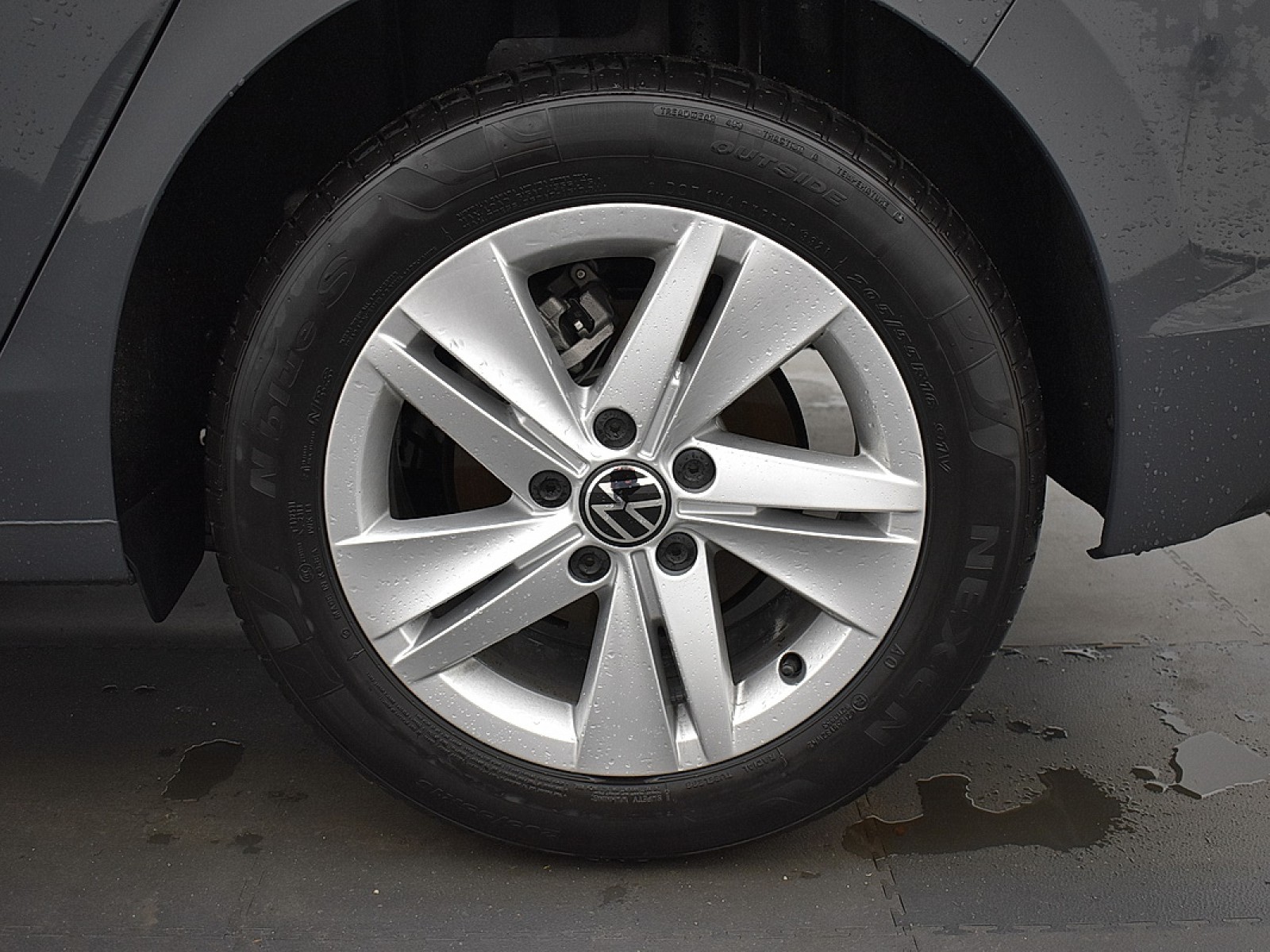 VOLKSWAGEN - GOLF - #184114 - 6