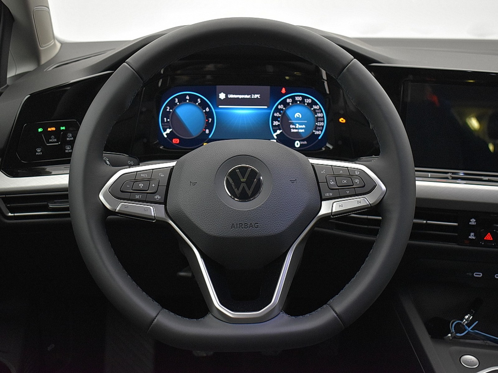 VOLKSWAGEN - GOLF - #184114 - 10