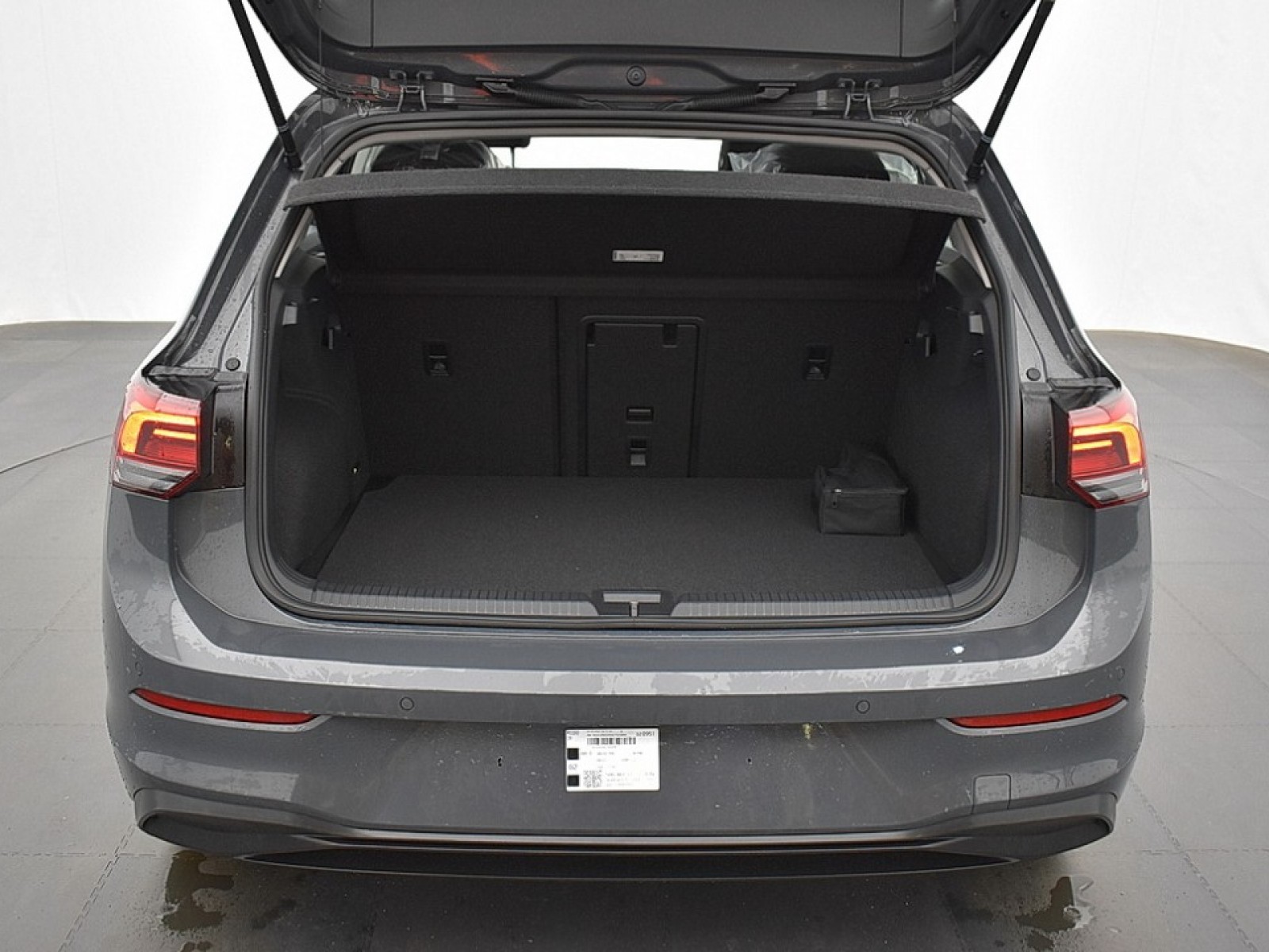 VOLKSWAGEN - GOLF - #184114 - 18