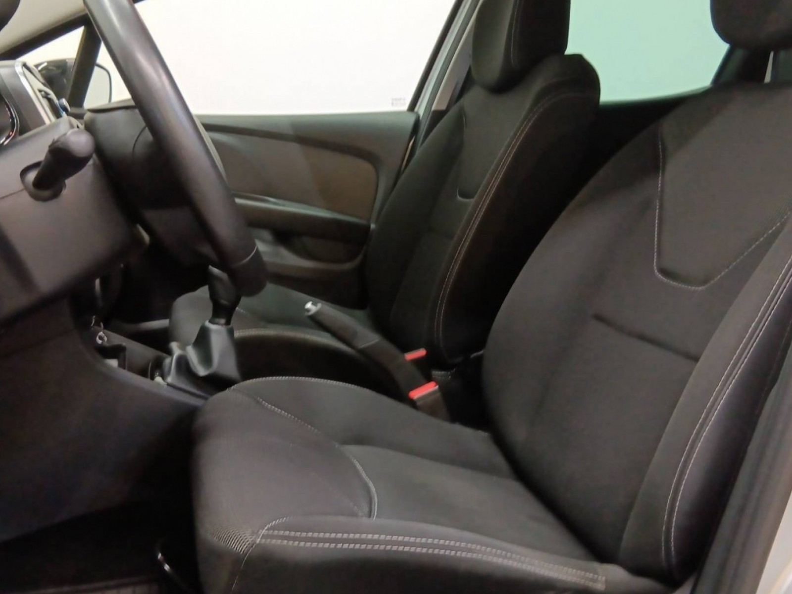 RENAULT - CLIO IV - #198374 - 36