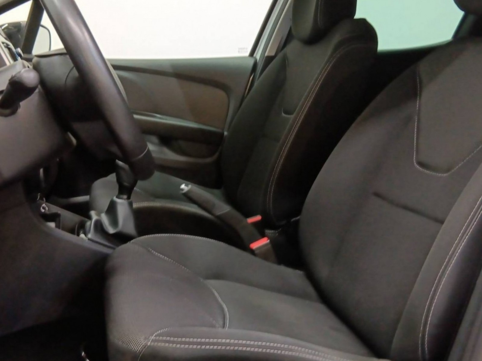 RENAULT - CLIO IV - #198374 - 35