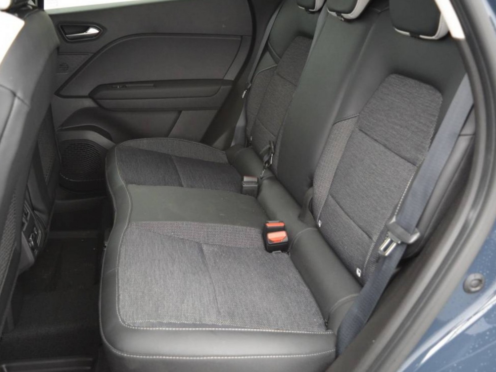 RENAULT - CAPTUR - #183840 - 23