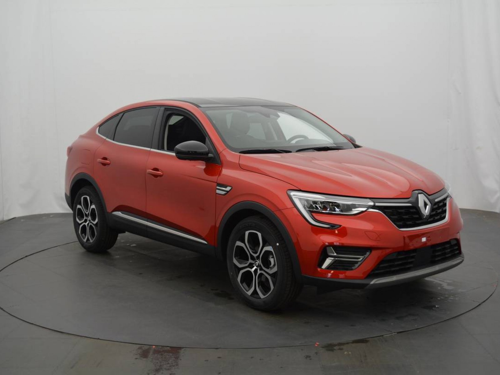 RENAULT - ARKANA - #183885 - 1