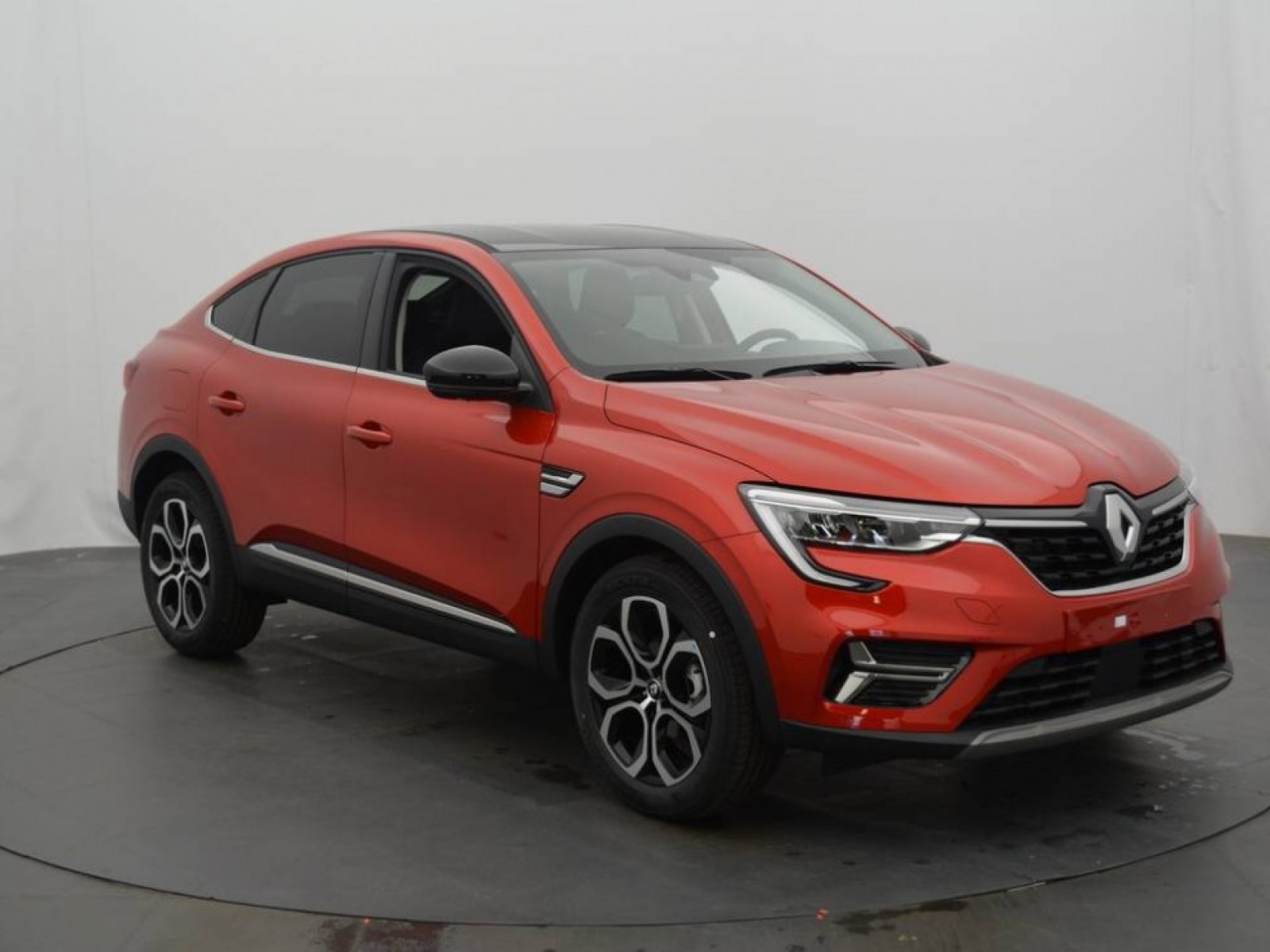 RENAULT - ARKANA - #183838 - 17