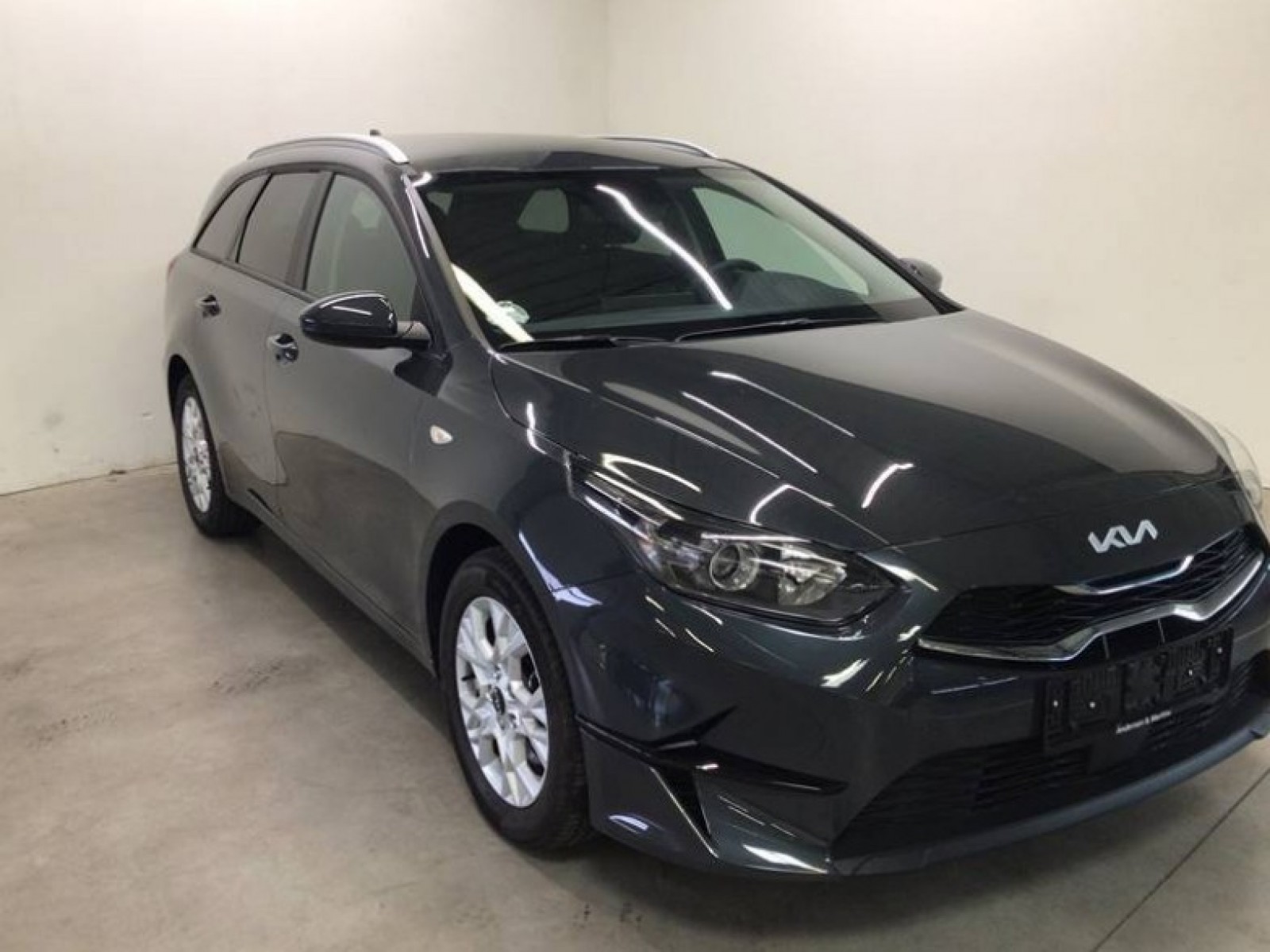 KIA - CEED SW - #181656 - 16