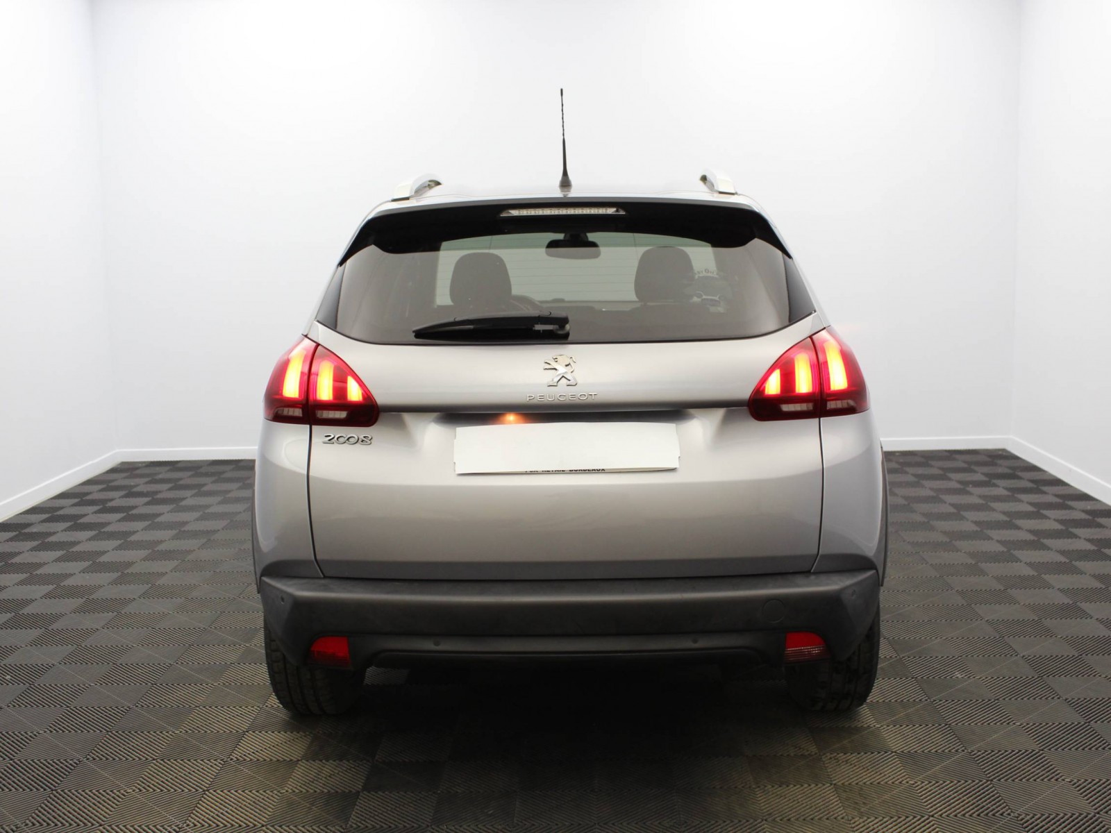 PEUGEOT - 2008 - #183594 - 5