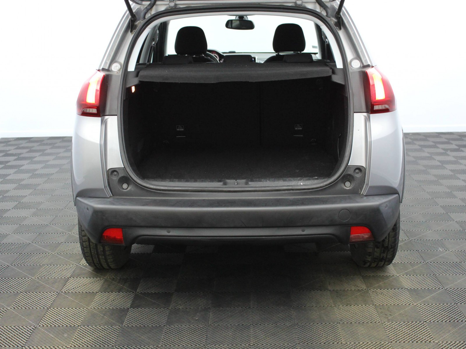 PEUGEOT - 2008 - #183594 - 13