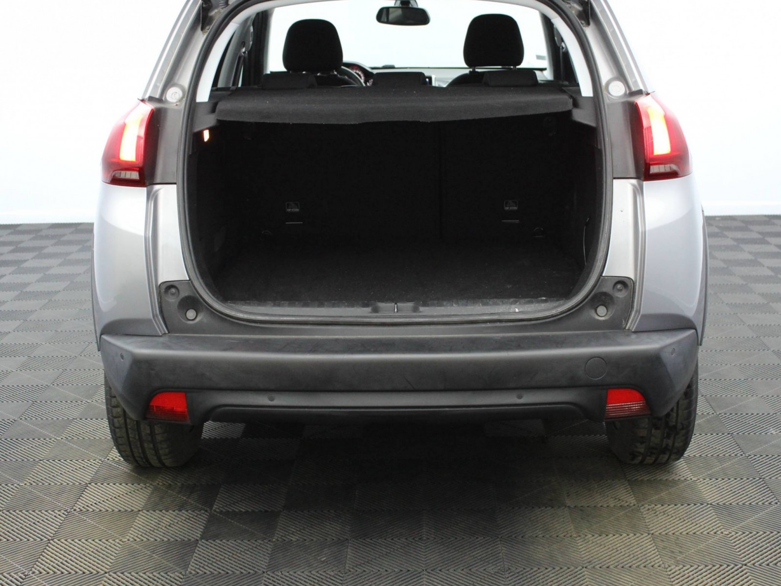 PEUGEOT - 2008 - #183594 - 28